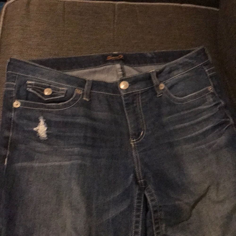 Jeans - Picture 2 of 4
